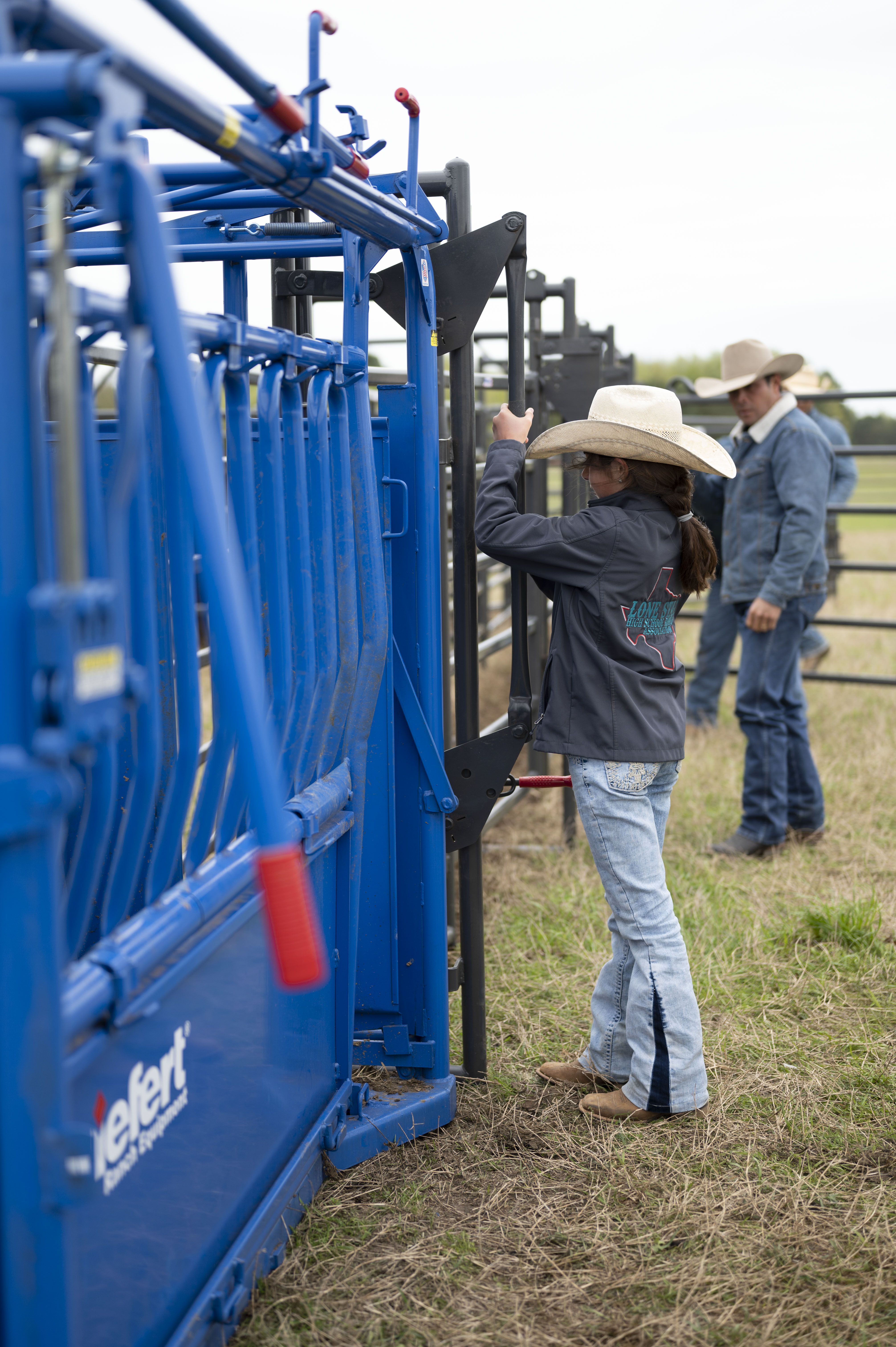 Premier System Adjustable Alley 04.jpg